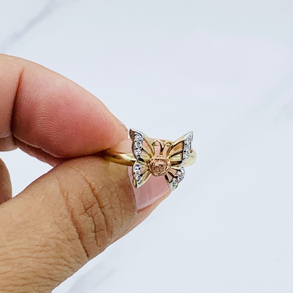 10k solid gold ring Butterfly Size 8 - Picture 2 of 5